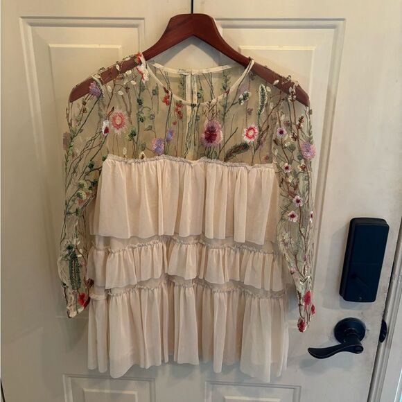 Anthropologie Entro Cream Blouse with Sheer Floral Sleeves - Picture 2 of 4